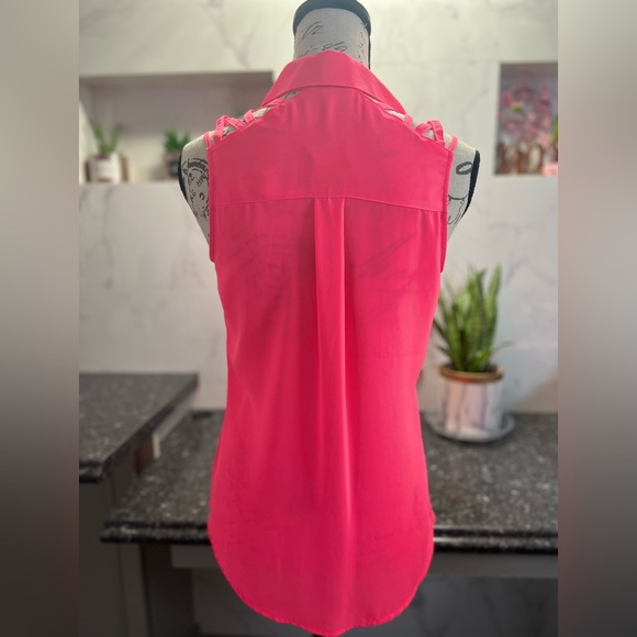 NWT - Express - XS pink, sleeveless, collared, detailed shoulder, button up - Picture 2 of 4